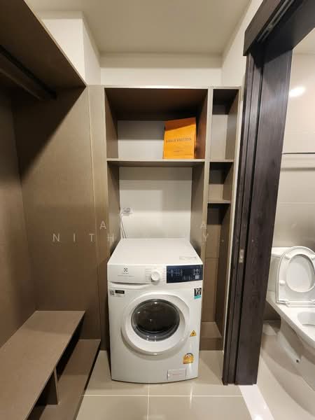 XT Huaikhwang, Bangkok, 244 Ratchadaphisek Road, Huai Khwang, Bangkok, 1 Bedroom, 34 sqm, Condo For Rent, by Achaya Nithipanyawong, 500428723 - DDproperty.com