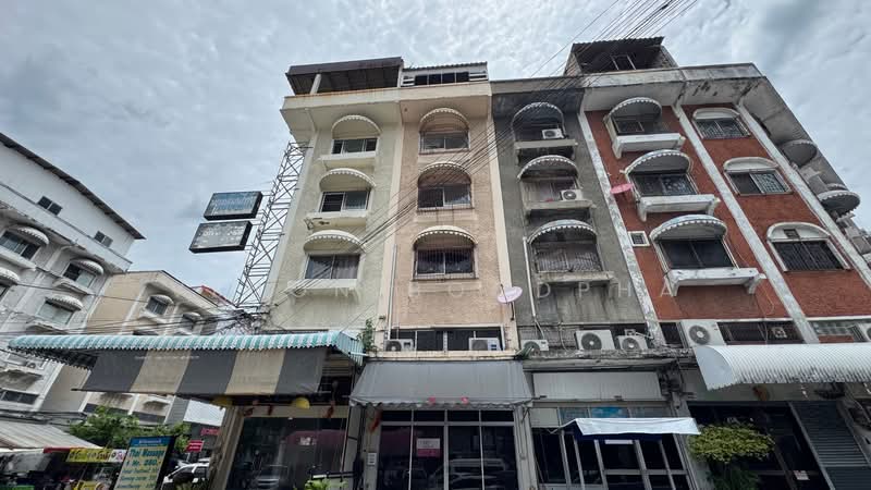 ตึกแถว ลาดพร้าว128, Bangkok, Khlong Chan, Bang Kapi, Bangkok, , 288 sqm, Shophouse For Sale, by Vimon Boodpha, 500428728 - DDproperty.com