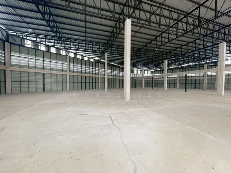 Warehouse for rent near Big C Mae Hia, Chiang Mai Rental Price: 112,000 THB / month No.9H1079, Chiang Mai, Mae Hia, Muang Chiang Mai, Chiang Mai, , 1,120 sqm, Warehouse/Factory For Rent, by Baandeedee Chiangmai, 500428731 - DDproperty.com