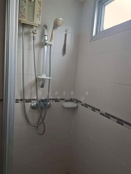 Lumpini Ville Ramkhamhaeng 26, Bangkok, Soi Ramkamhang 26, Huamark Road, Hua Mak, Bang Kapi, Bangkok, 2 Bedrooms, 60 sqm, Condo For Rent, by Super B Estate Co., Ltd, 500428741 - DDproperty.com