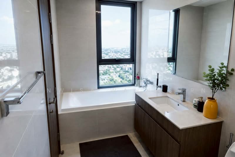IDEO Mobi Sukhumvit 66, Bangkok, 2578 Soi Sukhumvit 66 Sukhumvit Road, Bang Chak, Phra Khanong, Bangkok, 2 Bedrooms, 81 sqm, Condo For Rent, by Wanwisa Wannasarn, 500428747 - DDproperty.com