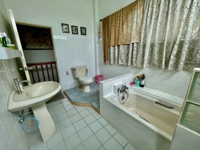 ขายด่วน บ้านเดี่ยวดีไซน์พิเศษ, กรุงเทพ, สายไหม, กรุงเทพ, 250 ตร.ม., บ้านเดี่ยว ขาย, โดย ERA Holding (Thailand) Co., Ltd., 500428756 - DDproperty.com