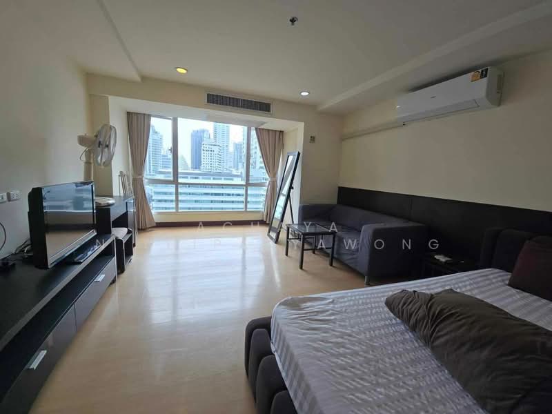 The Trendy, Bangkok, 10 Soi Sukhumvit 13, Khlongtoei Nua, Watthana, Bangkok, 1 Bedroom, 35 sqm, Condo For Rent, by Achaya Nithipanyawong, 500428780 - DDproperty.com