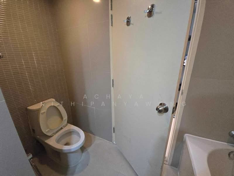 The Trendy, Bangkok, 10 Soi Sukhumvit 13, Khlongtoei Nua, Watthana, Bangkok, 1 Bedroom, 35 sqm, Condo For Rent, by Achaya Nithipanyawong, 500428780 - DDproperty.com