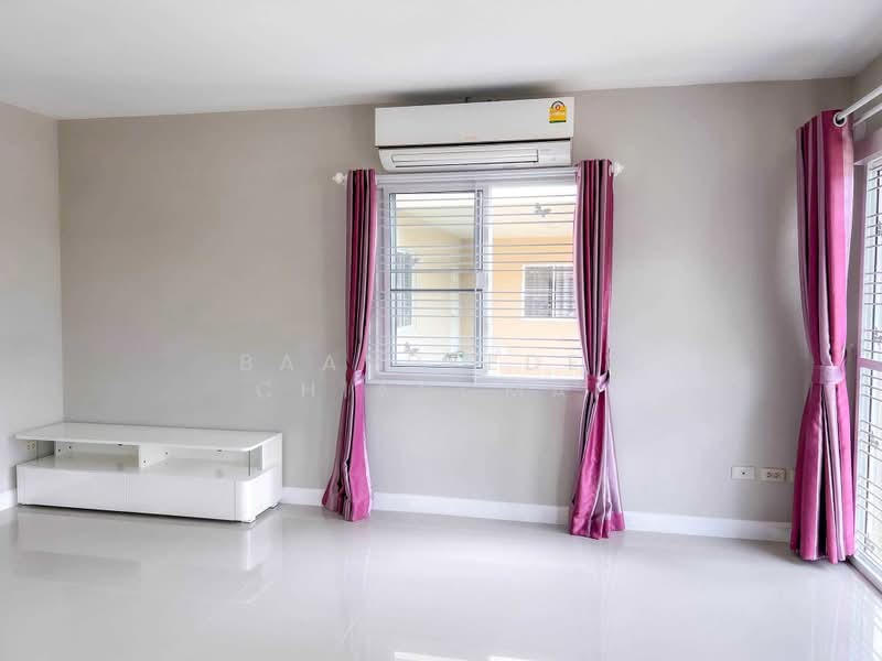 A house for rent near Charoen Charoen Market, Chiang Mai Rental Price: 25,000 THB / month No.13H730, Chiang Mai, San Kamphaeng, Chiang Mai, 4 Bedrooms, 150 sqm, Single Detached House For Rent, by Baandeedee Chiangmai, 500428788 - DDproperty.com