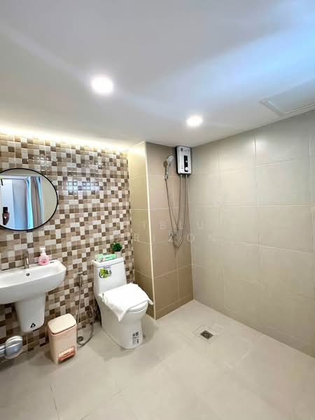 Ratchada City Condominium, Bangkok, 98 Pracha Rat Bamphen 7 Alley, Huai Khwang, Bangkok, 2 Bedrooms, 68 sqm, Condo For Sale, by Eastblue Horizon, 500428849 - DDproperty.com