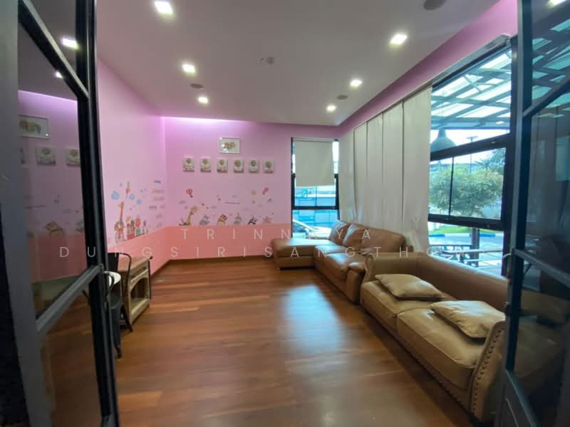6-BR House, Bangkok, Khlong Chaokhun Sing, Wang Thonglang, Bangkok, 6 Bedrooms, 280 sqm, Single Detached House For Sale, by Trinnaya Dungsirisangthong, 500428858 - DDproperty.com