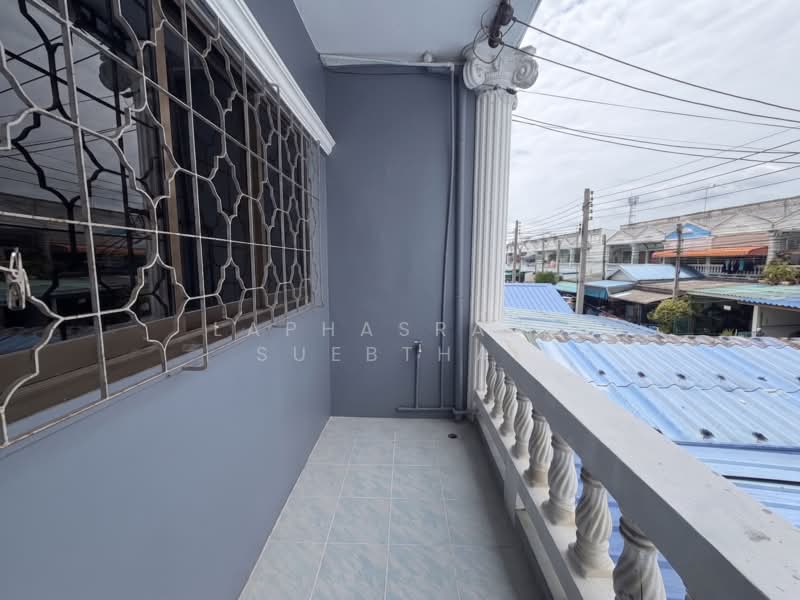 หมู่บ้านอารรีย์ 1, Samut Sakhon, หมู่บ้านอารีย์ อ้อมน้อย, Om Noi, Krathum Baen, Samut Sakhon, 2 Bedrooms, 80 sqm, Townhouse For Sale, by Laphasrada Suebthai, 500428889 - DDproperty.com