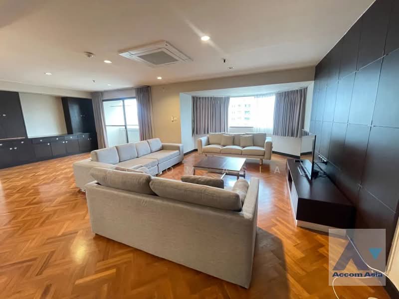 Baan Suanpetch, Bangkok, 18 Soi Sukhumvit 39, Khlong Tan Nua, Watthana, Bangkok, 3 Bedrooms, 266 sqm, Condo For Rent, by Accom Asia, 500428900 - DDproperty.com
