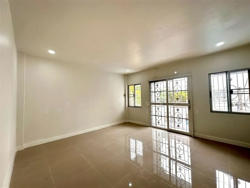 ริมน้ำนนท์นที (Rimnam nonnatee), Nonthaburi, ถนนรัตนาธิเบศร์, Bang Rak Pattana, Bang Bua Thong, Nonthaburi, 3 Bedrooms, 140 sqm, Townhouse For Sale, by คุณ นครินทร์ วัชรเสนา (โดม), 500428902 - DDproperty.com