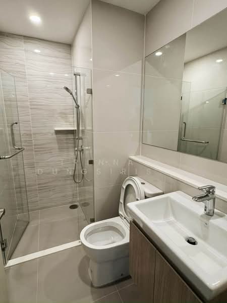 Life Rama 4-Asoke, Bangkok, Rama 4 Road, Khlong Toei, Bangkok, 1 Bedroom, 33 sqm, Condo For Rent, by Trinnaya Dungsirisangthong, 500428932 - DDproperty.com