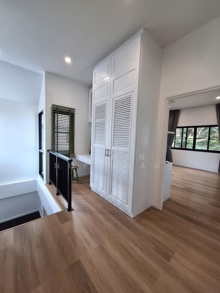 Sammakon Ramkhamhaeng, Bangkok, Ramkhamhaeng Road, Saphan Sung, Bangkok, 3 Bedrooms, 200 sqm, Single Detached House For Rent, by Rachen Nopsuwan, 500428937 - DDproperty.com