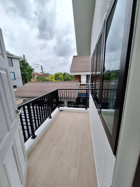 Sammakon Ramkhamhaeng, Bangkok, Ramkhamhaeng Road, Saphan Sung, Bangkok, 3 Bedrooms, 200 sqm, Single Detached House For Rent, by Rachen Nopsuwan, 500428937 - DDproperty.com