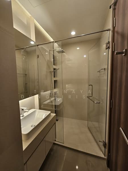 Menam Residences : แม่น้ำ เรสซิเดนท์, กรุงเทพ, 2088 ถนนเจริญกรุง, วัดพระยาไกร, บางคอแหลม, กรุงเทพ, 160 ตร.ม., คอนโด ขาย, โดย Trinnaya Dungsirisangthong, 500428942 - DDproperty.com
