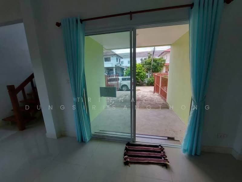 3-BR Townhouse, Bangkok, Suan Luang, Bangkok, 3 Bedrooms, 110 sqm, Townhouse For Rent, by Trinnaya Dungsirisangthong, 500428995 - DDproperty.com