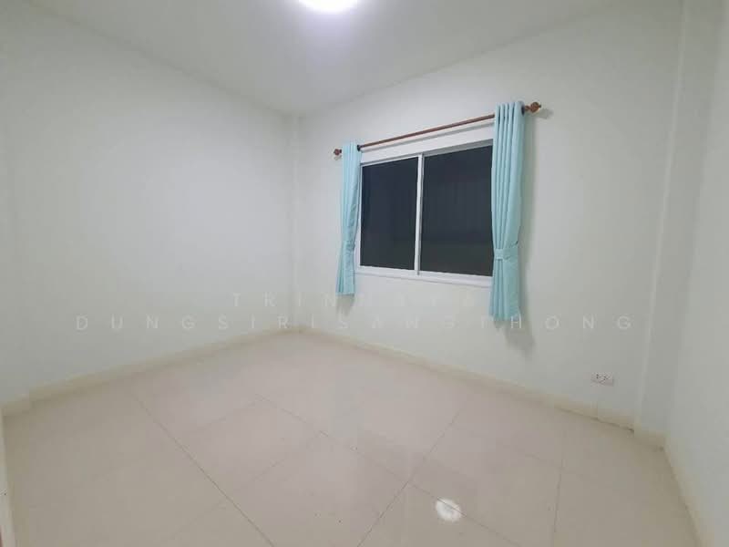 3-BR Townhouse, Bangkok, Suan Luang, Bangkok, 3 Bedrooms, 110 sqm, Townhouse For Rent, by Trinnaya Dungsirisangthong, 500428995 - DDproperty.com