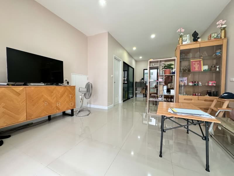 Patio Vibhavadi-Songprapa, Bangkok, Si Khan, Don Mueang, Bangkok, 4 Bedrooms, 150 sqm, Townhouse For Sale, by The Best Property ตุ๊ก, 500429029 - DDproperty.com