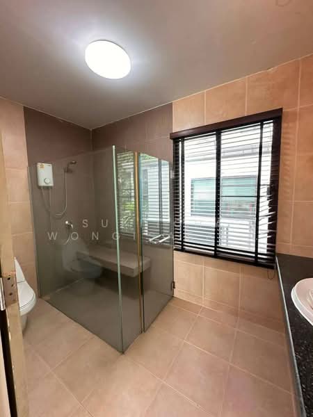 Areeya Mova Kaset-Nawamintr, Bangkok, Soi Moobaan Areeya Mowa, Chorake Bua, Lat Phrao, Bangkok, 3 Bedrooms, 180 sqm, Townhouse For Sale, by Supitcha Wongisaraseri, 500429052 - DDproperty.com