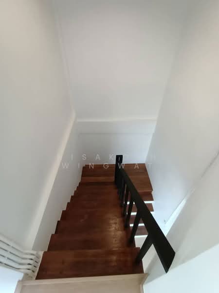 3-BR Townhouse, Bangkok, Hua Mak, Bang Kapi, Bangkok, 3 Bedrooms, 112 sqm, Townhouse For Rent, by Nisakorn Wingwat, 500429054 - DDproperty.com
