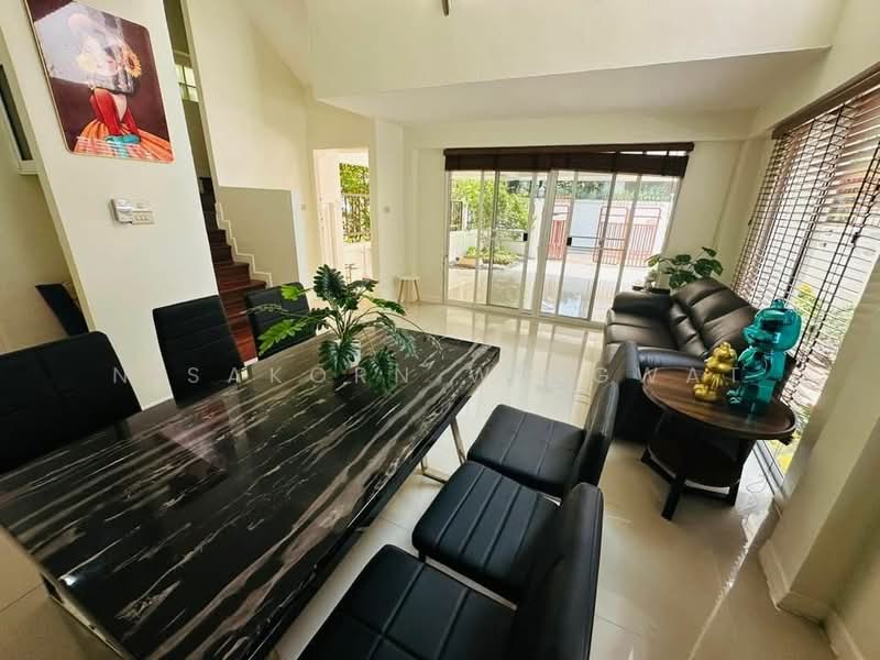 5-BR House, Bangkok, Khlong Tan Nua, Watthana, Bangkok, 5 Bedrooms, 380 sqm, Single Detached House For Rent, by Nisakorn Wingwat, 500429090 - DDproperty.com