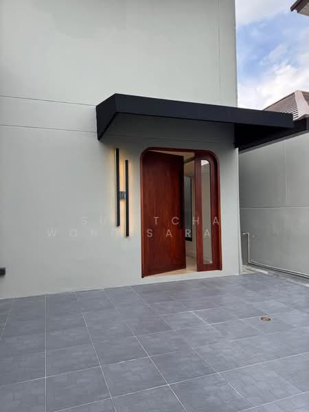 3-BR Townhouse, Bangkok, Lat Phrao, Bangkok, 3 Bedrooms, 204 sqm, Townhouse For Rent, by Supitcha Wongisaraseri, 500429101 - DDproperty.com