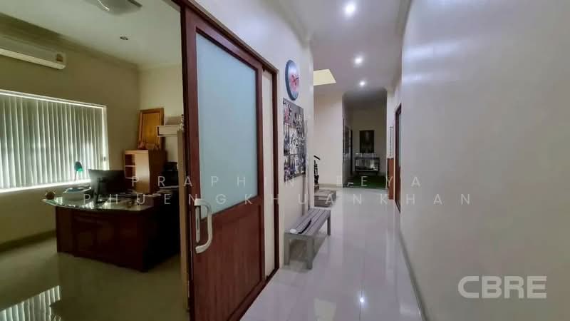 Lake Side Villa 1, Samut Prakan, Bang Kaeo, Bang Plee, Samut Prakan, 4 Bedrooms, 144 sqm, Single Detached House For Sale, by Praphinleeya Phuengkhuankhan, 500429196 - DDproperty.com