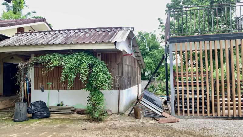 ขายด่วน รีสอร์ทพร้อมดำเนินกิจการ บนทำเลศักยภาพ อำเภอแม่สาย, เชียงราย, โป่งผา, แม่สาย, เชียงราย, 250 ตร.ม., สำนักงาน ขาย, โดย ERA Holding (Thailand) Co., Ltd., 500429204 - DDproperty.com