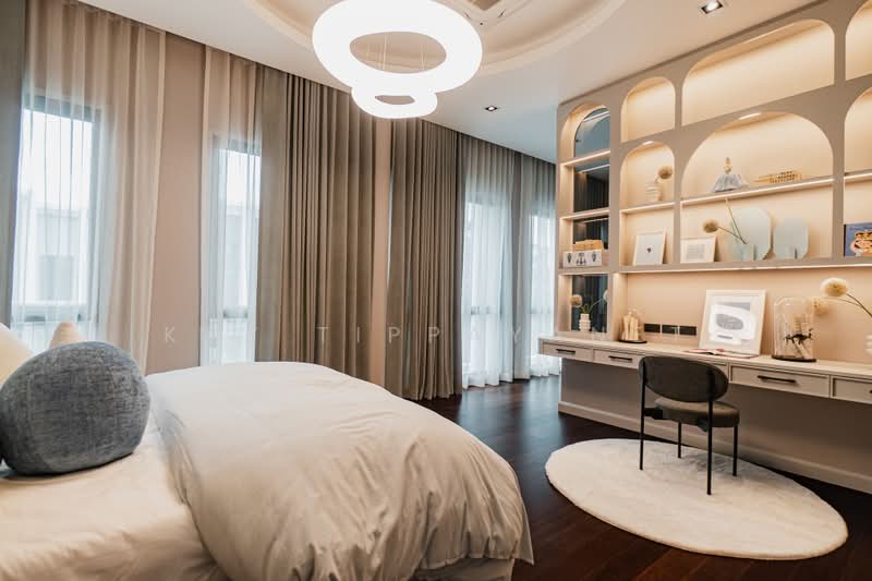 Bangkok Boulevard Signature Pinklao-Borom, Bangkok, Sala Thammasop Road, Sala Thammasop, Thawi Watthana, Bangkok, 4 Bedrooms, 524 sqm, Single Detached House For Sale, by Kay Tippayanet, 500429215 - DDproperty.com