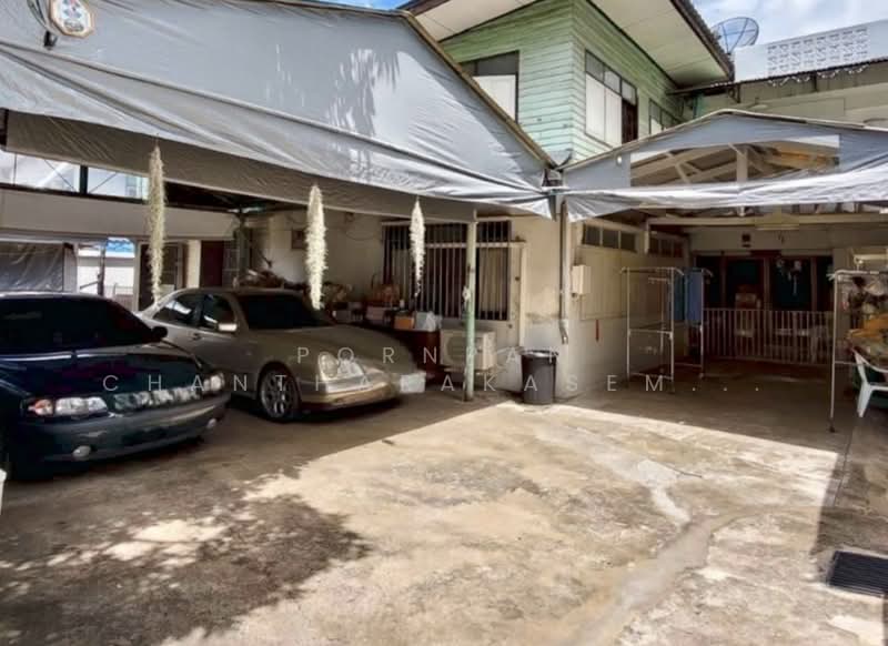 undefined, Bangkok, Bang Bamru, Bang Phlat, Bangkok, 4 Bedrooms, 190 sqm, Single Detached House For Sale, by Pornpan Chantharakasemchai, 500429219 - DDproperty.com