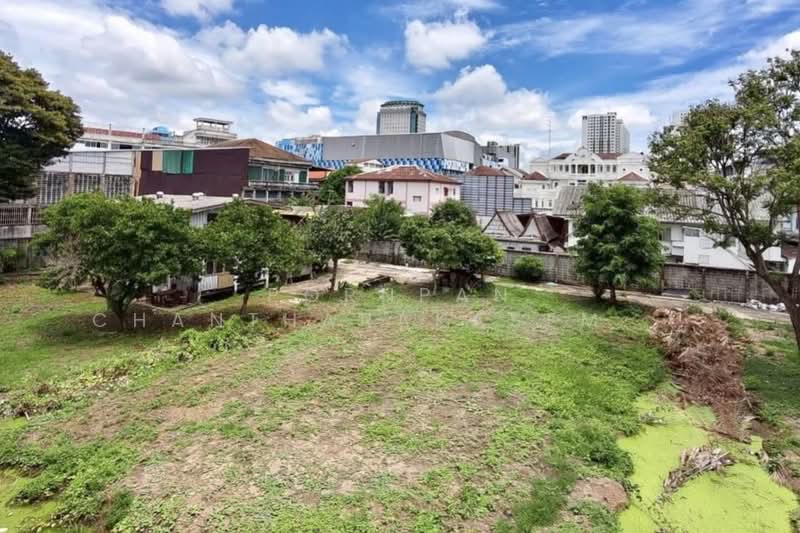 undefined, Bangkok, Bang Bamru, Bang Phlat, Bangkok, 4 Bedrooms, 190 sqm, Single Detached House For Sale, by Pornpan Chantharakasemchai, 500429219 - DDproperty.com