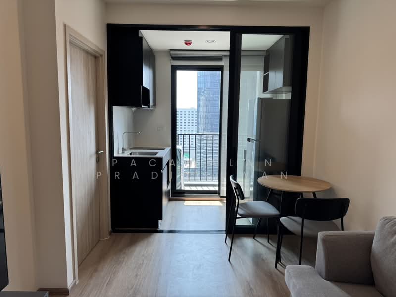 Nue District R9, Bangkok, 59 Rama 9 Road, Huai Khwang, Bangkok, 1 Bedroom, 31 sqm, Condo For Rent, by Pacawalan Praditsuwan, 500429229 - DDproperty.com