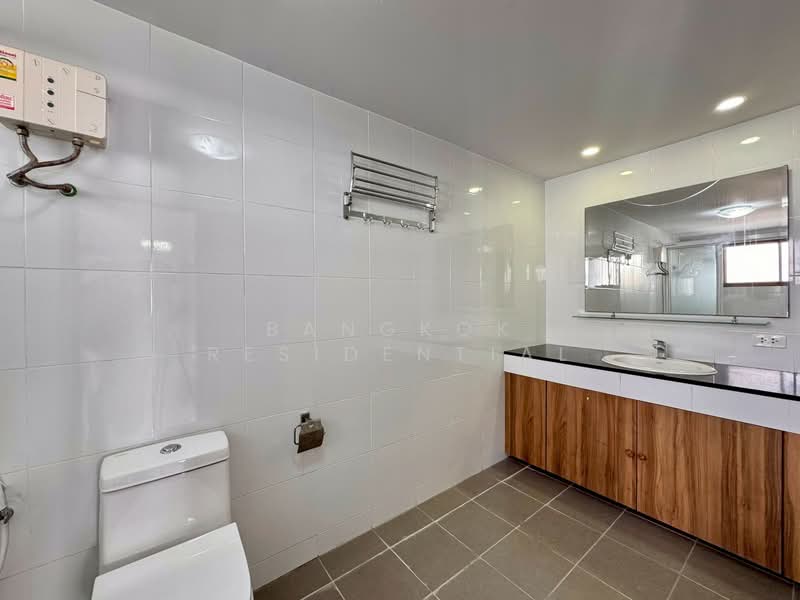 Liberty Park 1, Bangkok, 170 Soi Sukhumvit 23, Khlongtoei Nua, Watthana, Bangkok, 3 Bedrooms, 240 sqm, Condo For Sale, by Bangkok Residential, 500429240 - DDproperty.com