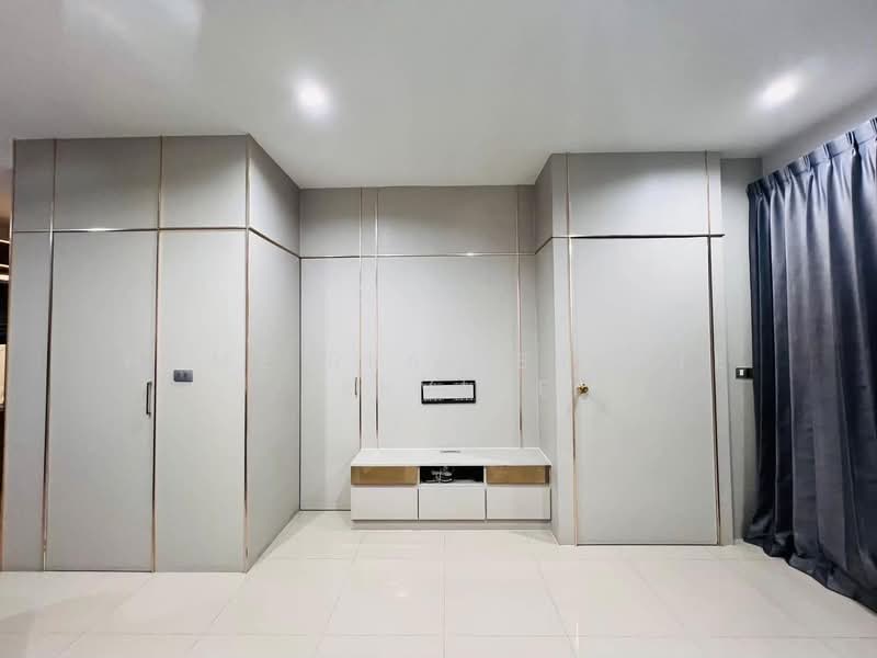 Baan Klang Muang Sathorn-Suksawat : บ้านกลางเมือง สาทร-สุขสวัสดิ์, สมุทรปราการ, 29 สุขสวัสดิ์ 39, บางพึ่ง, พระประแดง, สมุทรปราการ, 152 ตร.ม., ทาวน์เฮ้าส์ ขาย, โดย HOME Real Estate Service, 500429246 - DDproperty.com