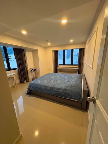 Omni Tower Sukhumvit Nana, Bangkok, 69 Sukhumvit 4 Alley, Khlong Toei, Bangkok, 2 Bedrooms, 77 sqm, Condo For Sale, by Pornpan Chantharakasemchai, 500429268 - DDproperty.com