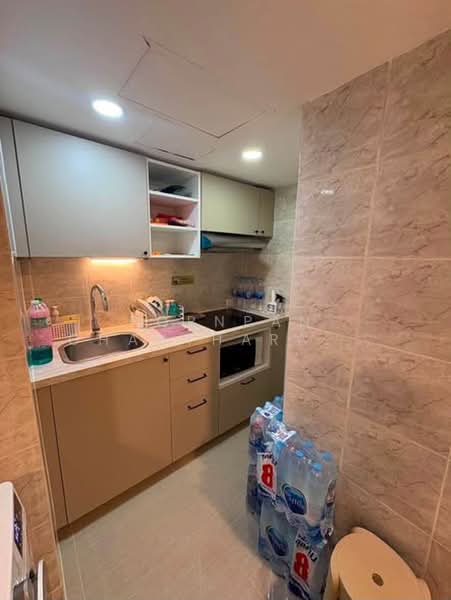 Omni Tower Sukhumvit Nana, Bangkok, 69 Sukhumvit 4 Alley, Khlong Toei, Bangkok, 2 Bedrooms, 77 sqm, Condo For Sale, by Pornpan Chantharakasemchai, 500429268 - DDproperty.com