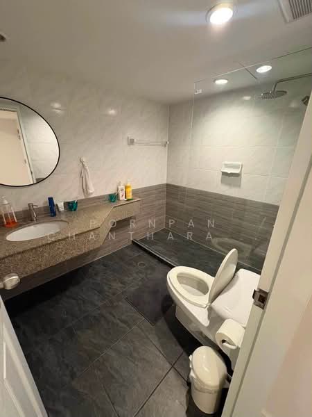 Omni Tower Sukhumvit Nana : ออมนิ ทาวเวอร์ สุขุมวิท นานา, กรุงเทพ, 69 ซอย สุขุมวิท 4, คลองเตย, กรุงเทพ, 77 ตร.ม., คอนโด ขาย, โดย Pornpan Chantharakasemchai, 500429268 - DDproperty.com