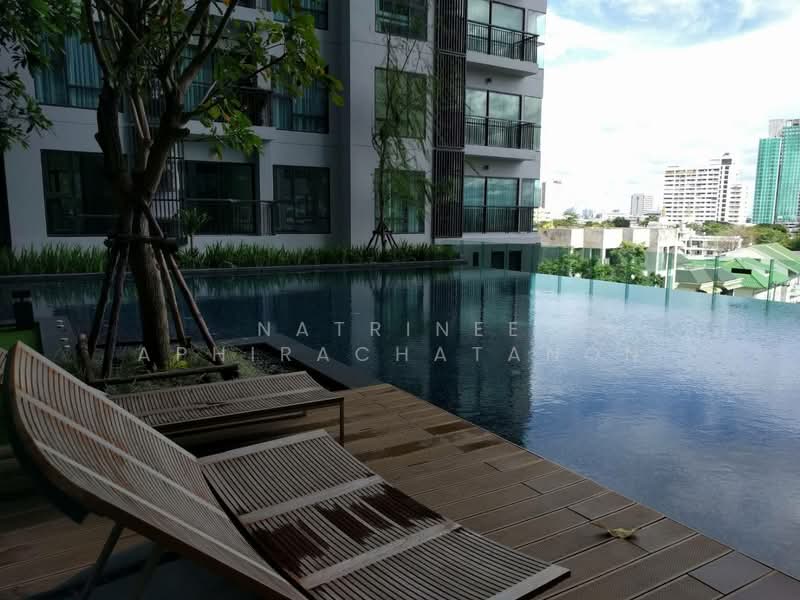 Rhythm Sukhumvit 36-38, Bangkok, 55 Soi Sukhumvit 36, Sukhumvit Road, Phra Kanong, Khlong Toei, Bangkok, 1 Bedroom, 33 sqm, Condo For Rent, by Natrinee Aphirachatanon, 500429273 - DDproperty.com