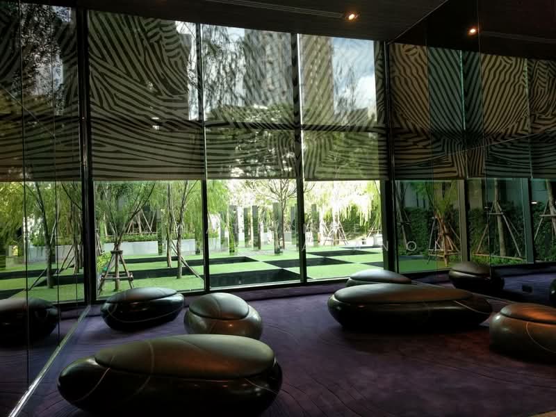 Rhythm Sukhumvit 36-38, Bangkok, 55 Soi Sukhumvit 36, Sukhumvit Road, Phra Kanong, Khlong Toei, Bangkok, 1 Bedroom, 33 sqm, Condo For Rent, by Natrinee Aphirachatanon, 500429273 - DDproperty.com