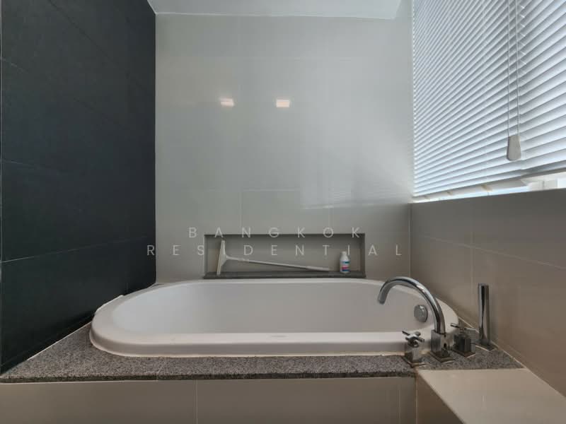 Millennium Residence : มิลเลนเนียม เรสซิเดนซ์, กรุงเทพ, ซอยสุขุมวิท 20 ถนนสุขุมวิท แขวงคลองเตยเหนือ เขตวัฒนา กรุงเทพมหานคร, คลองเตย, กรุงเทพ, 128 ตร.ม., คอนโด ขาย, โดย Bangkok Residential, 500429281 - DDproperty.com