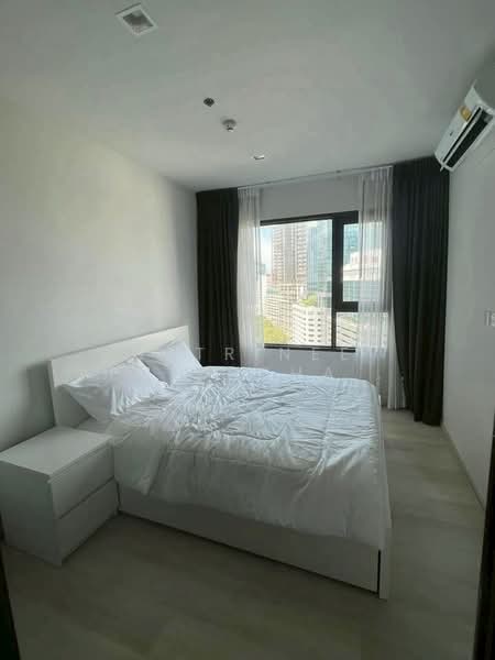 Life One Wireless, Bangkok, 1 Wireless Road, Lumphini, Pathum Wan, Bangkok, 1 Bedroom, 35 sqm, Condo For Rent, by Natrinee Aphirachatanon, 500429286 - DDproperty.com