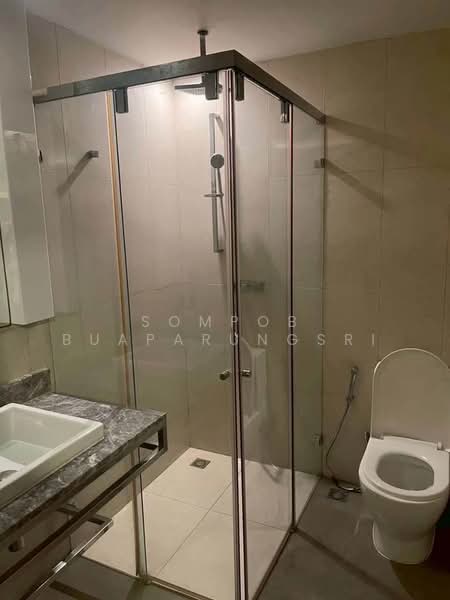 Quad Silom, Bangkok, 63 Soi Pipat 2, Silom Road, Suriyawong, Bang Rak, Bangkok, 2 Bedrooms, 61 sqm, Condo For Rent, by Sompob Buaparungsri, 500429298 - DDproperty.com