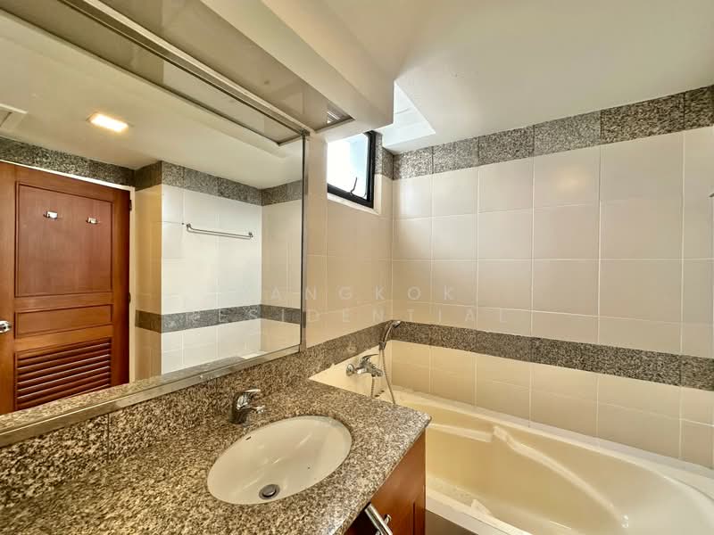 President Park Sukhumvit 24, bangkok, 99 Sukhumvit 24 Alley, Khlongtoei Nua, Watthana, Bangkok, 3 Bedrooms, 260 sqm, Condo For Sale, by Bangkok Residential, 500429300 - DDproperty.com