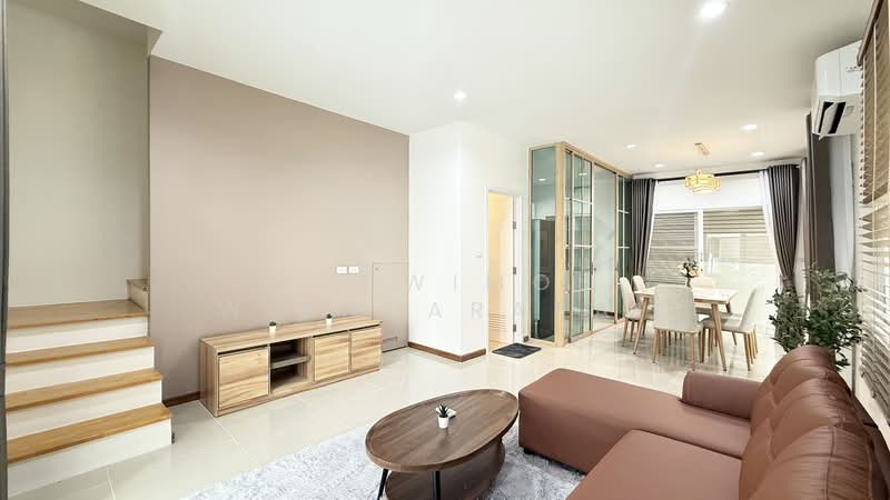 Villette City Pattanakarn 38, Bangkok, Phatthanakan Road, Prawet, Bangkok, 4 Bedrooms, 160 sqm, Townhouse For Sale, by Ponwimol Wipanarapai, 500429325 - DDproperty.com