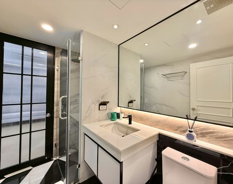 President Park Sukhumvit 24, bangkok, 99 Sukhumvit 24 Alley, Khlongtoei Nua, Watthana, Bangkok, 3 Bedrooms, 223 sqm, Condo For Sale, by Bangkok Residential, 500429339 - DDproperty.com