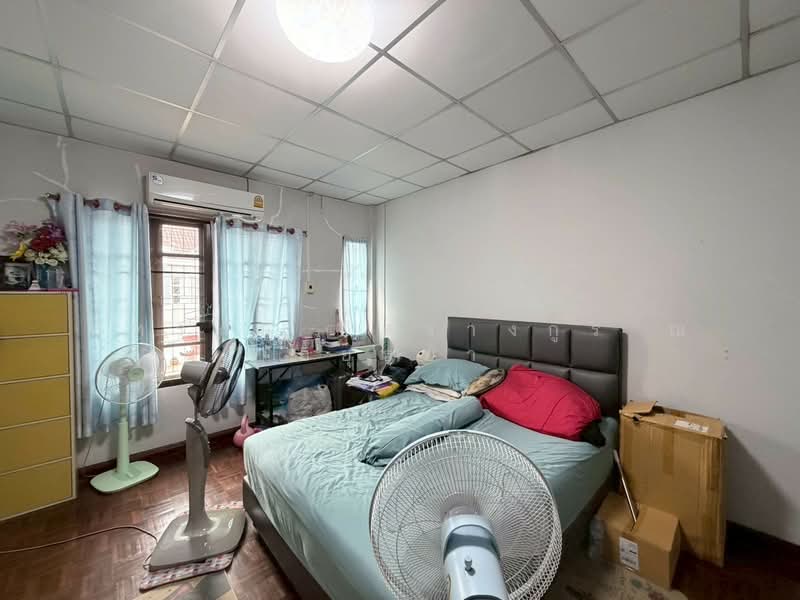 ทาวน์เฮ้าส์ หมู่บ้านบุศรินทร์ บางเขน, Bangkok, Sai Mai, Bangkok, 2 Bedrooms, 72 sqm, Townhouse For Sale, by ภัทรนัน อิศรางกูร ณ อยุธยา, 500429355 - DDproperty.com
