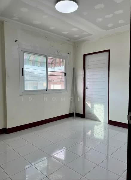 ขายบ้านเดี่ยว 2 ชั้น หมู่บ้านครีเอทีฟ ลิฟวิ่ง คลองสาม, Pathum Thani, Khlong Sam, Khlong Luang, Pathum Thani, 3 Bedrooms, 161 sqm, Single Detached House For Sale, by ID HOMELAND, 500429410 - DDproperty.com
