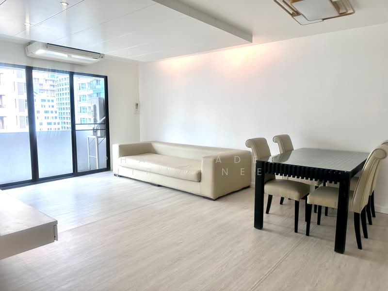 The Royal Place 2, Bangkok, 6-6/429 Soi Mahatlek Luang 2, Lumphini, Pathum Wan, Bangkok, 2 Bedrooms, 99 sqm, Condo For Rent, by Phakawadee Jiramanee, 500429431 - DDproperty.com