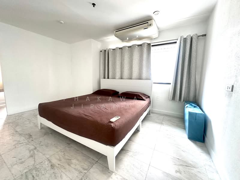 The Royal Place 2, Bangkok, 6-6/429 Soi Mahatlek Luang 2, Lumphini, Pathum Wan, Bangkok, 2 Bedrooms, 99 sqm, Condo For Rent, by Phakawadee Jiramanee, 500429431 - DDproperty.com