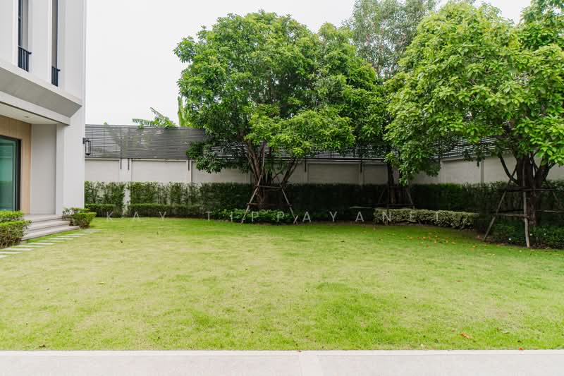 Bangkok Boulevard Signature Pinklao-Borom, Bangkok, Sala Thammasop Road, Sala Thammasop, Thawi Watthana, Bangkok, 4 Bedrooms, 449 sqm, Single Detached House For Sale, by Kay Tippayanet, 500429444 - DDproperty.com