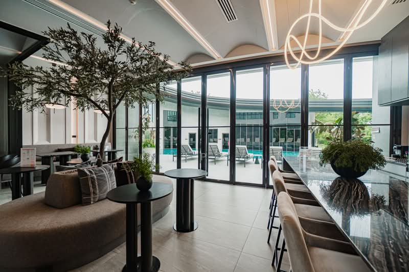 Bangkok Boulevard Signature Pinklao-Borom, Bangkok, Sala Thammasop Road, Sala Thammasop, Thawi Watthana, Bangkok, 4 Bedrooms, 449 sqm, Single Detached House For Sale, by Kay Tippayanet, 500429444 - DDproperty.com